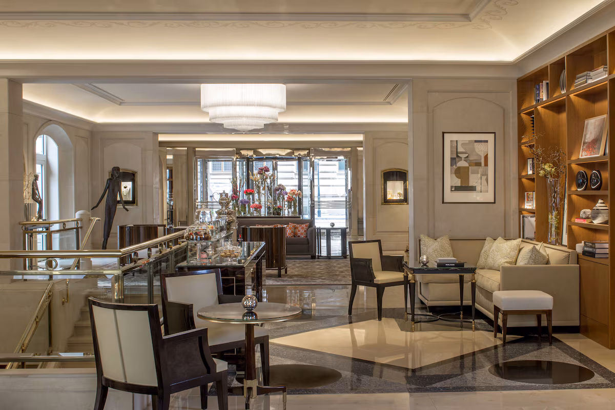 Four Seasons Hotel Prague — photo 2