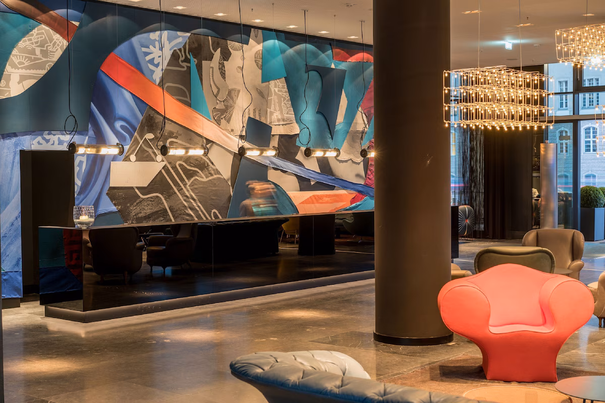 Motel One Berlin-Alexanderplatz — photo 1
